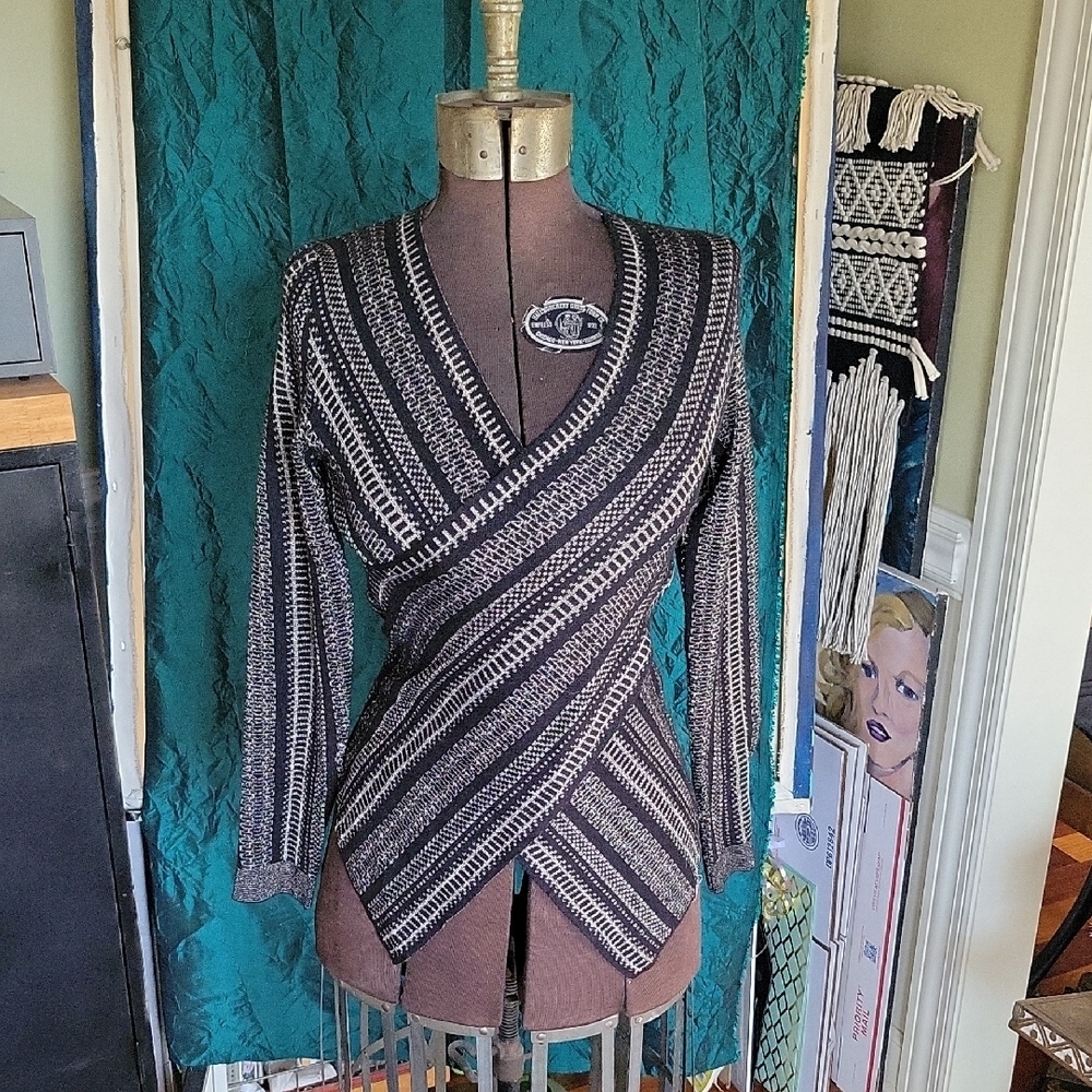 NWT Criss Cross Wrap Sweater S
